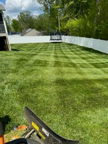 Gallery photos for Precision Lawn Striping and Maintenance: Image #2